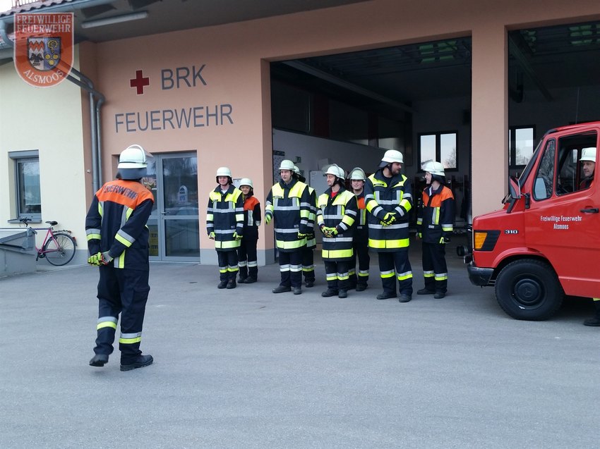 2017-04-03_uebung_feuerloescher_003.jpg