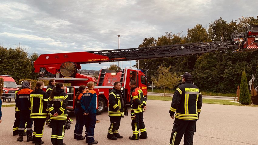 2024-09-25_jugenduebung-drehleiter-aichach_003.jpg
